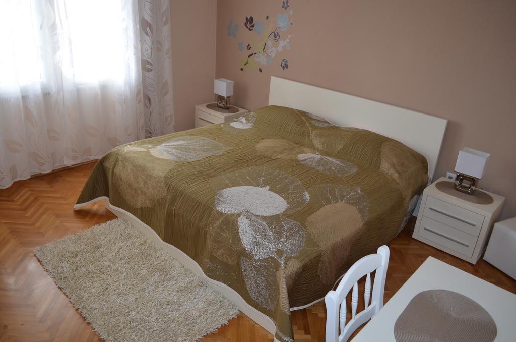 Apartments Mihalic Baska  Room photo
