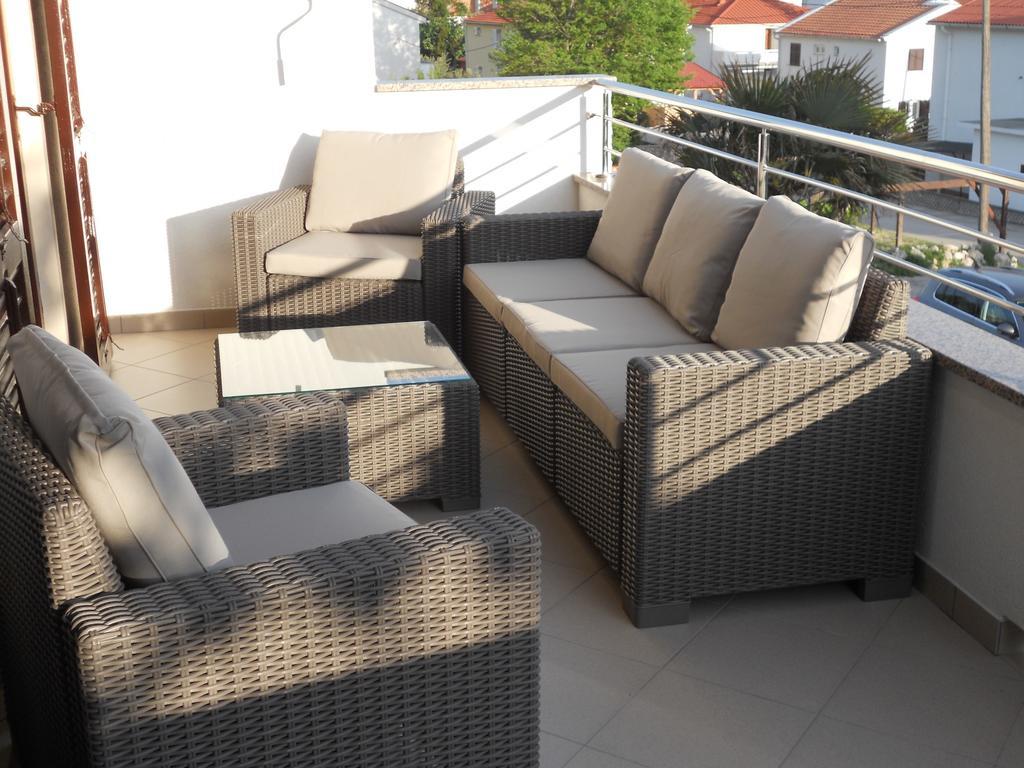 Apartments Mihalic Baska  Exterior photo
